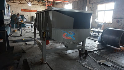 1224長方形振動(dòng)篩 1224長方形振動(dòng)篩